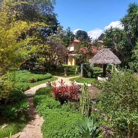 Pousada Paralelo 14 Alto Paraíso de Goiás Bagian luar foto