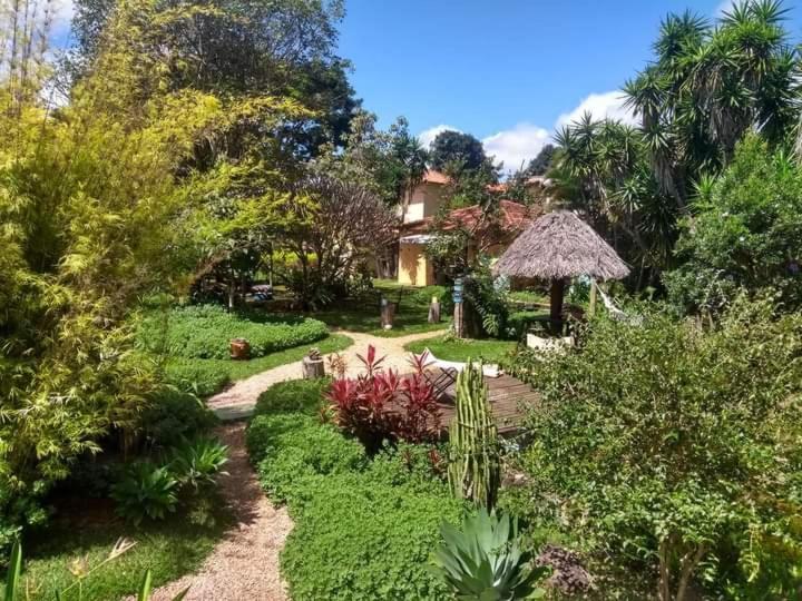 Pousada Paralelo 14 Alto Paraíso de Goiás Bagian luar foto