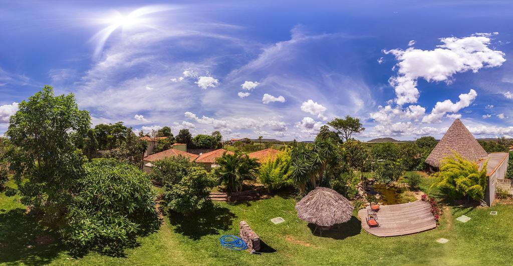 Pousada Paralelo 14 Alto Paraíso de Goiás Bagian luar foto